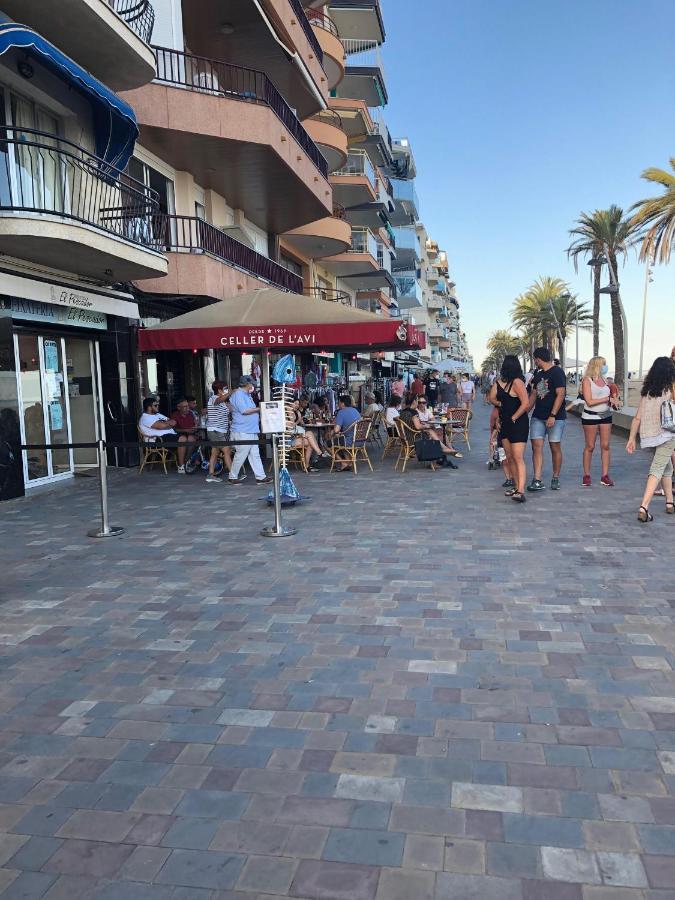 Face A La Mer Calafell Exterior photo